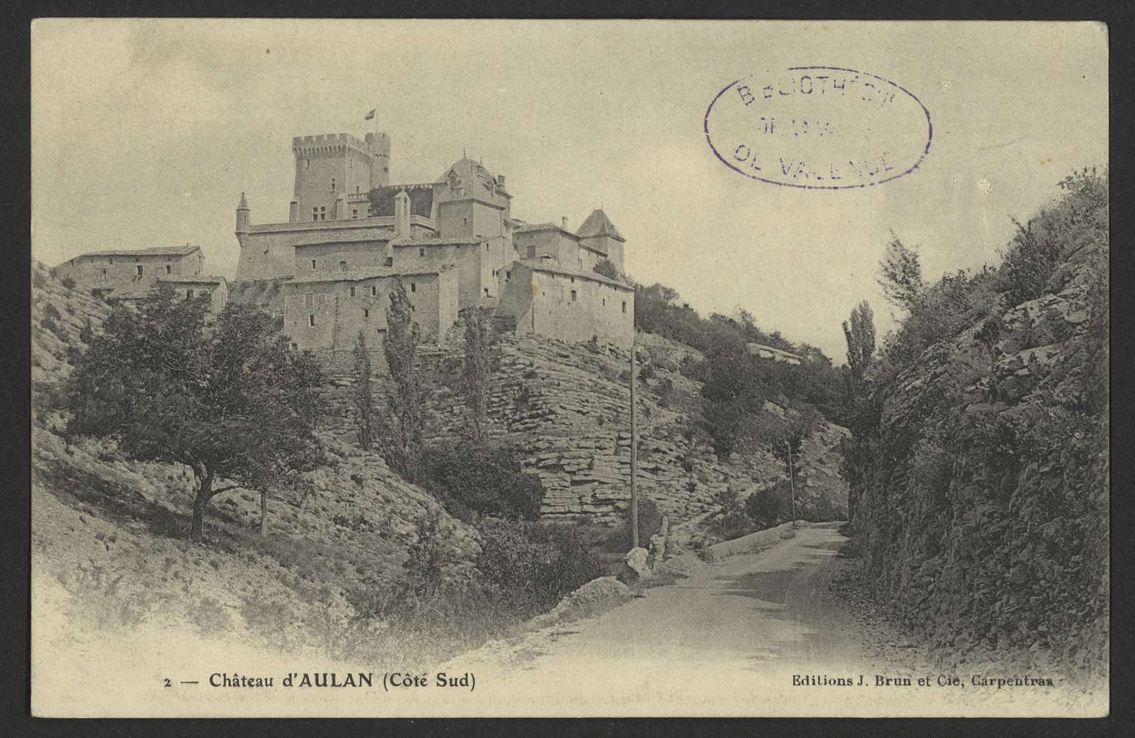 Le château d'Aulan photographié du côté sud vers 1900
