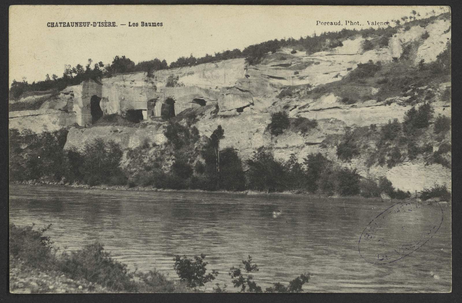 Carte postale ancienne des Baumes, front de taille de molasse au-dessus de l'Isère