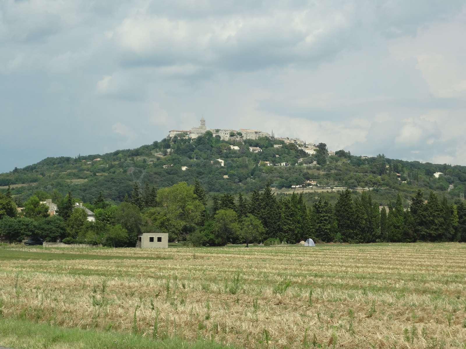 Le village perché de La Garde-Adhémar
