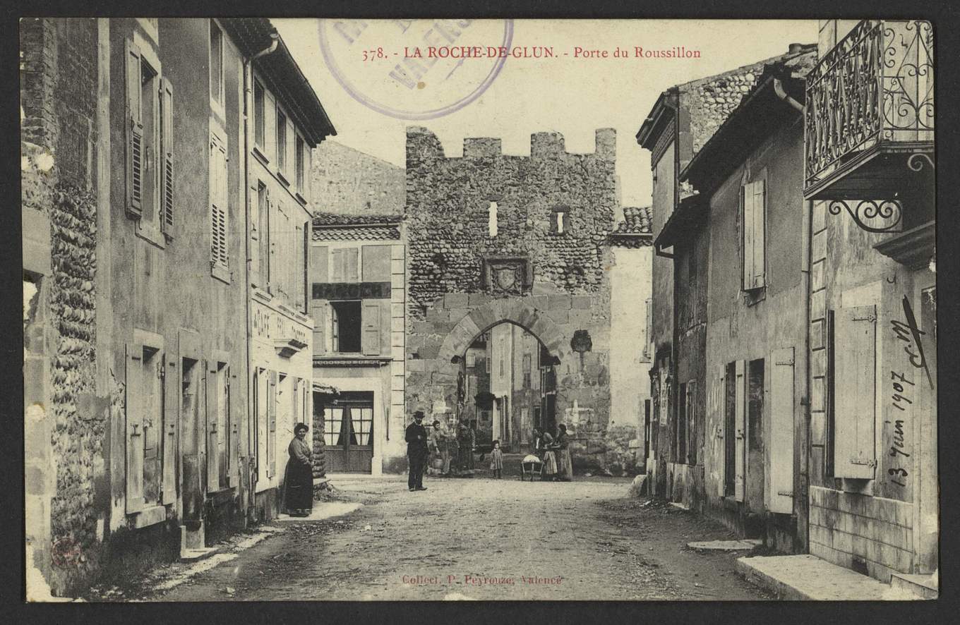 La porte du Roussillon à La Roche-de-Glun vers 1905