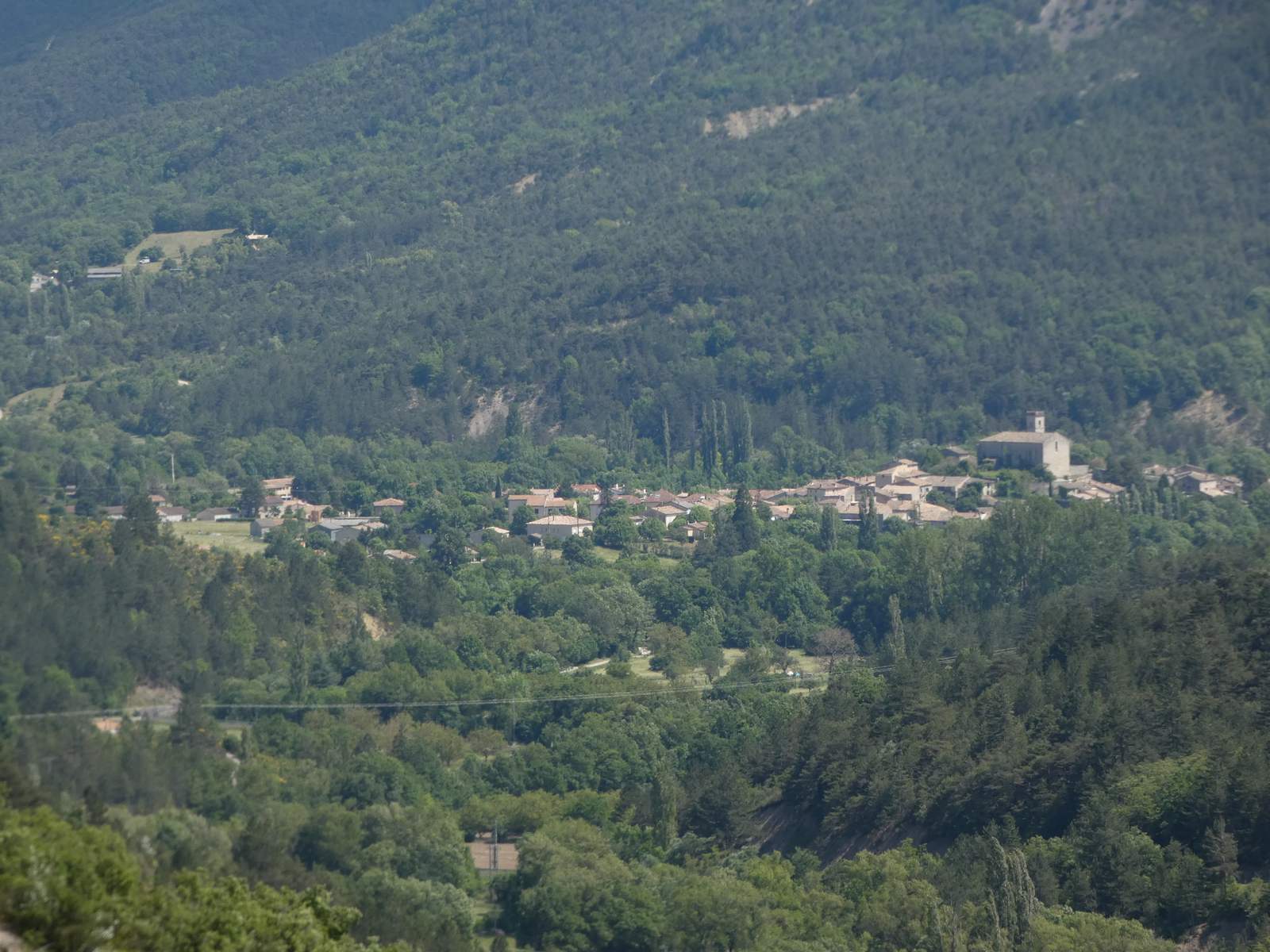 Vue sur La Motte-Chalancon depuis Chalancon