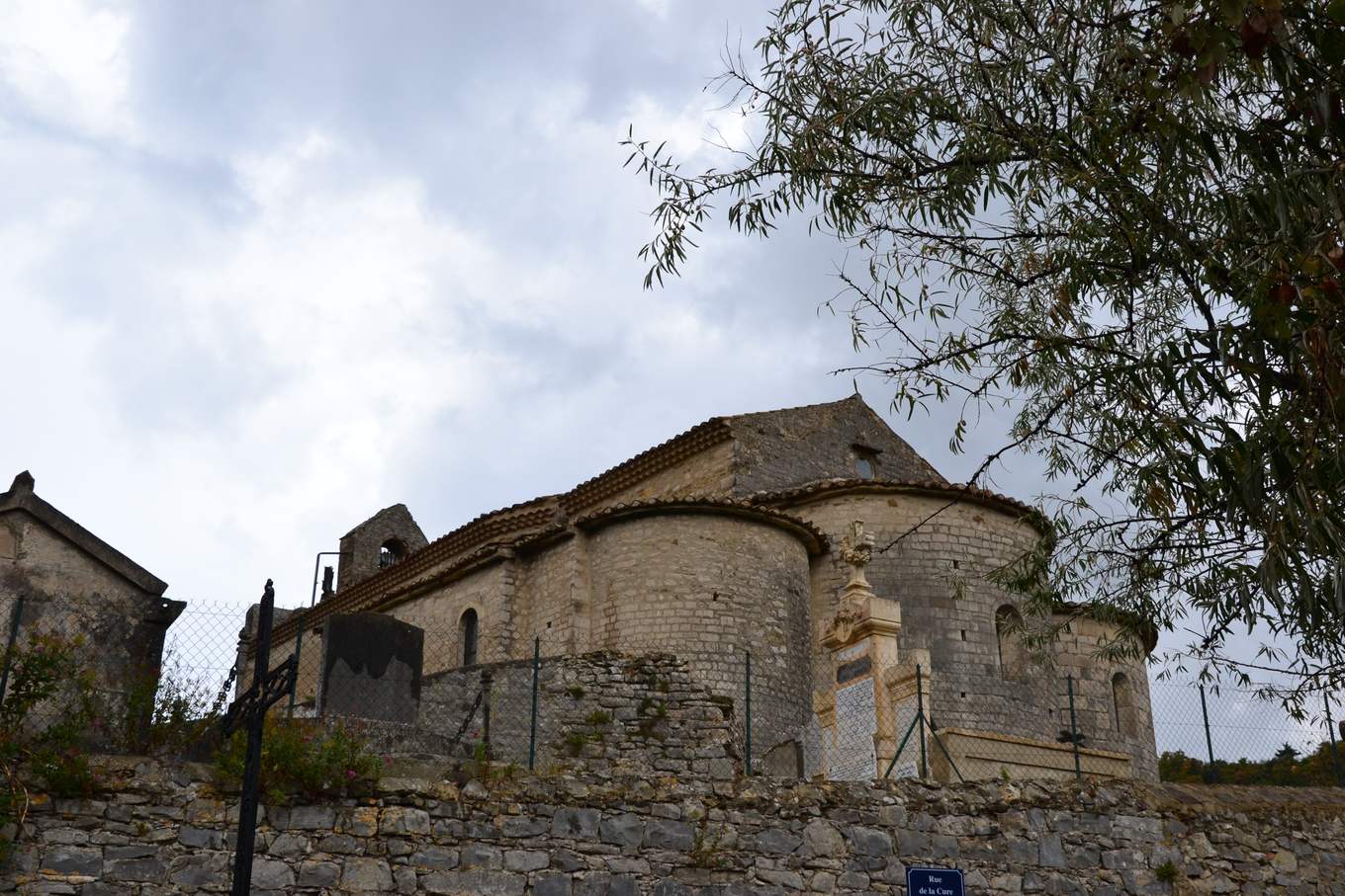 L'abside de l'église Notre-Dame-la-Brune à Pont-de-Barret