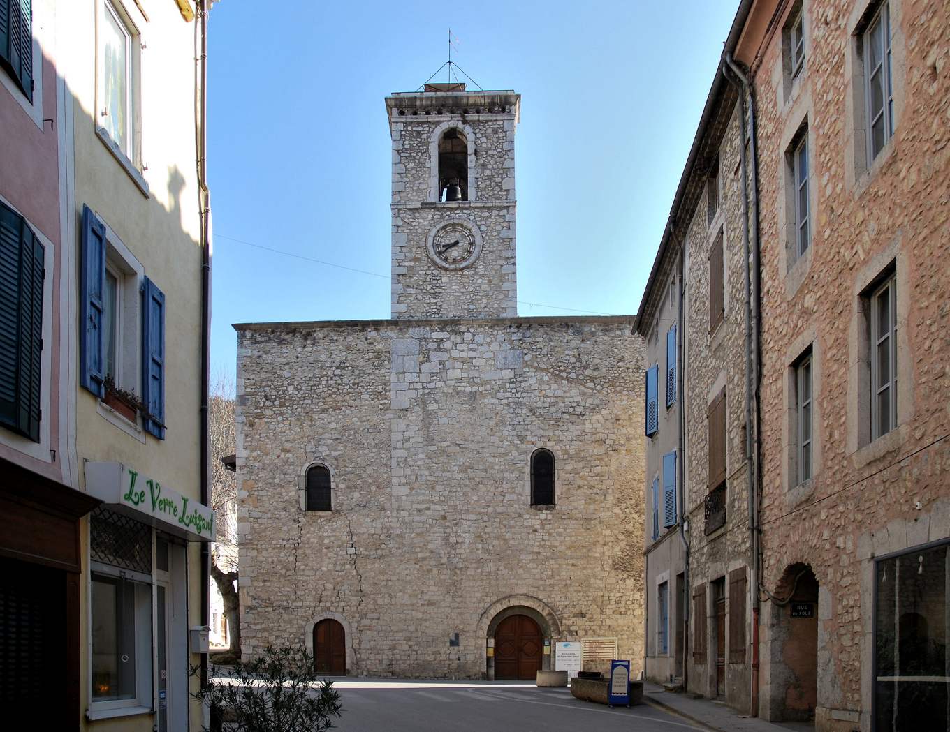 L'église romane Saint-Géraud de Saillans