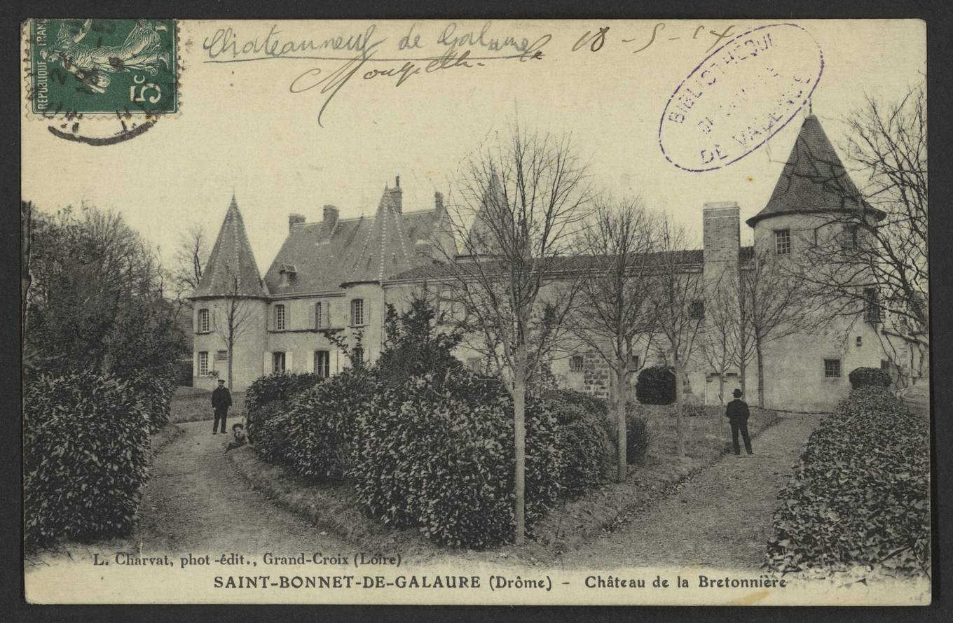 Carte postale ancienne du château de la Bretonnière, avec ses tours à toitures pentues