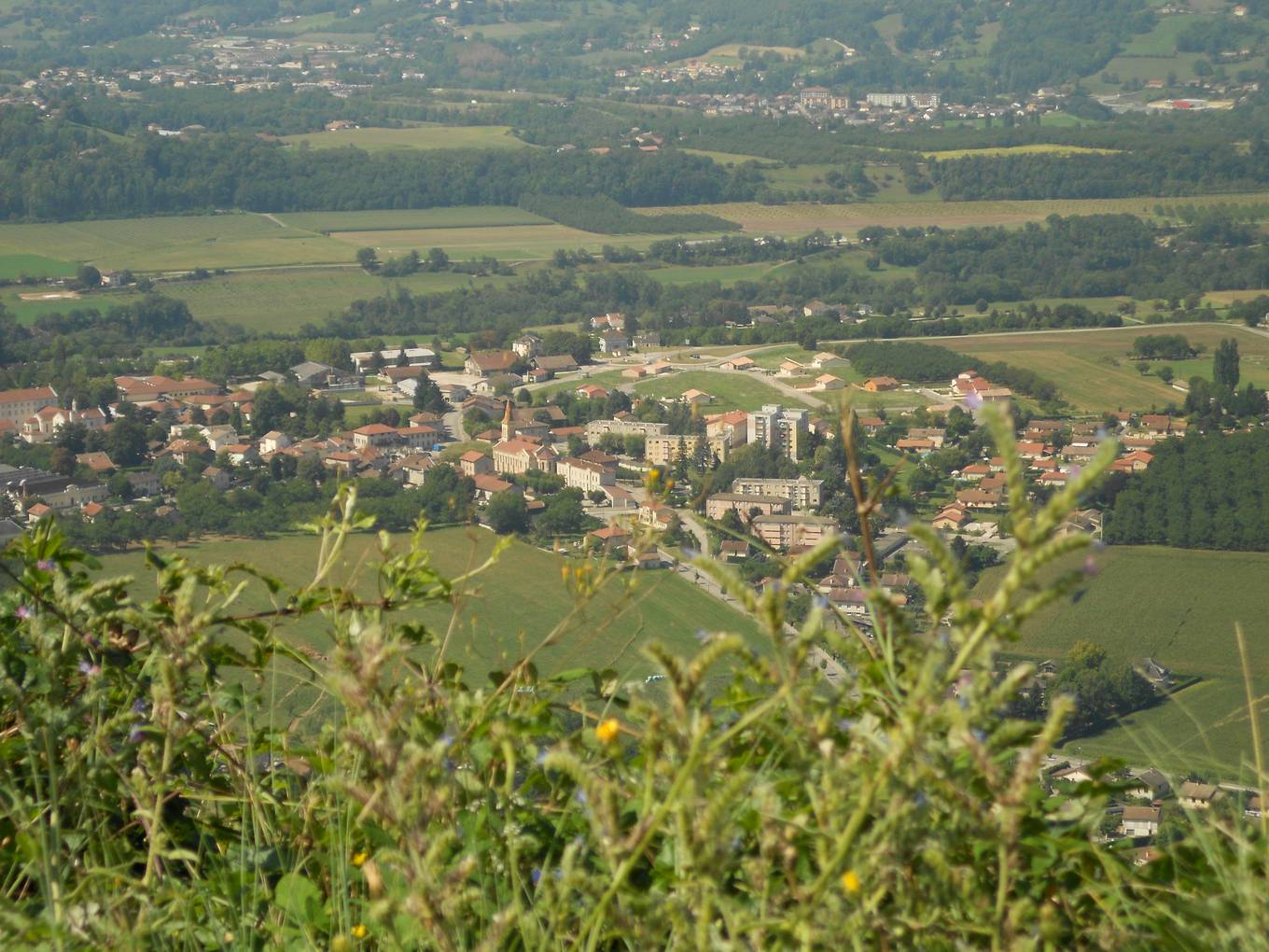 Saint-Jean-en-Royans vu de l'est, depuis la route du col de la Machine